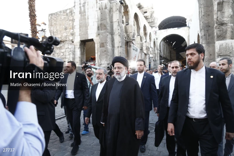 President Ebrahim Raisi in Umayyad Mosque of Damascus