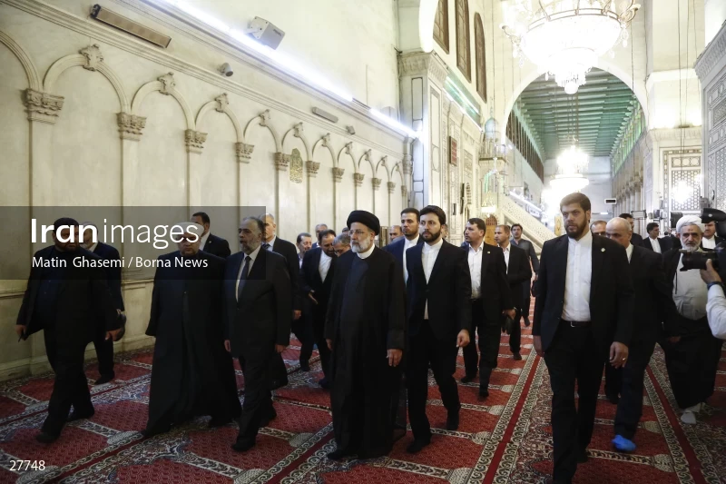 President Ebrahim Raisi in Umayyad Mosque of Damascus