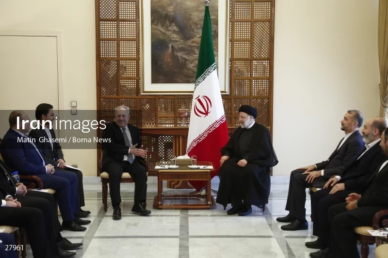 The meeting between Ebrahim Raisi and Hussein Arnous