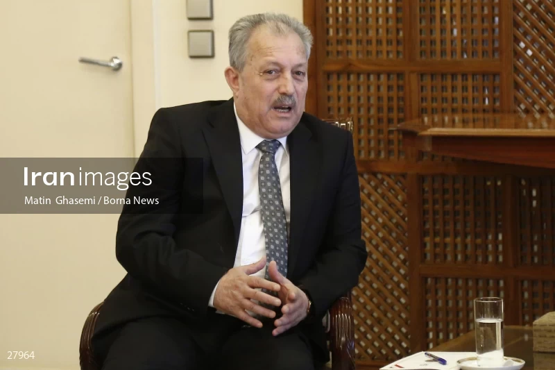 The meeting between Ebrahim Raisi and Hussein Arnous