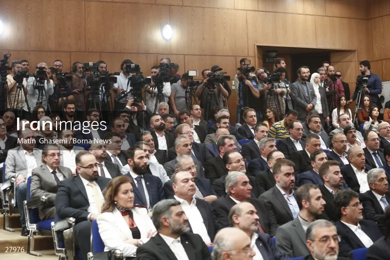 Ebrahim Raisi's meeting with businessmen and economic activists of Syria and Iran