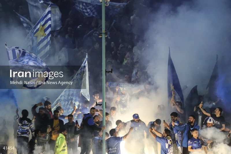 Esteghlal F.C. - Zob Ahan Esfahan F.C.