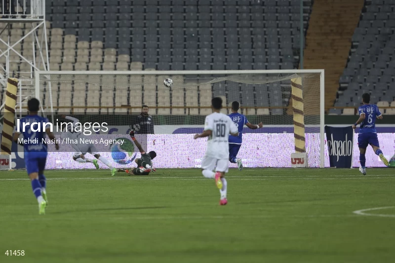 Esteghlal F.C. - Zob Ahan Esfahan F.C.