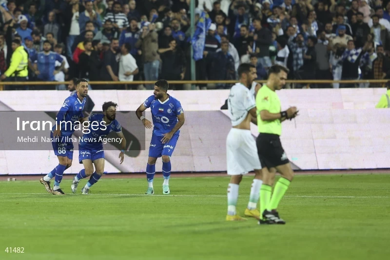 Esteghlal F.C. - Zob Ahan Esfahan F.C.