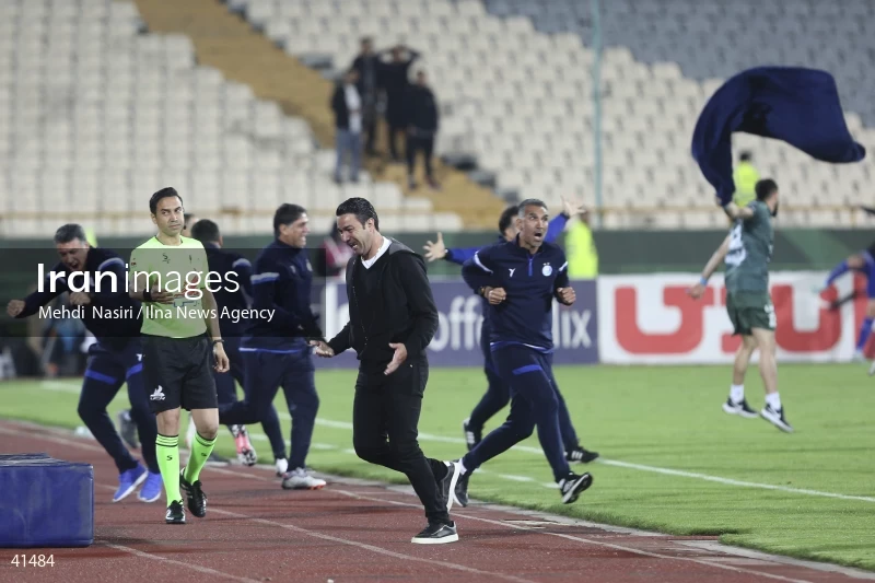 Esteghlal F.C. - Zob Ahan Esfahan F.C.