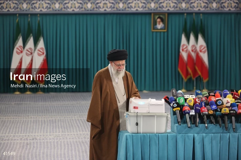 The Supreme Leader's Presence in the Second Round of the Iranian Parliament Elections
