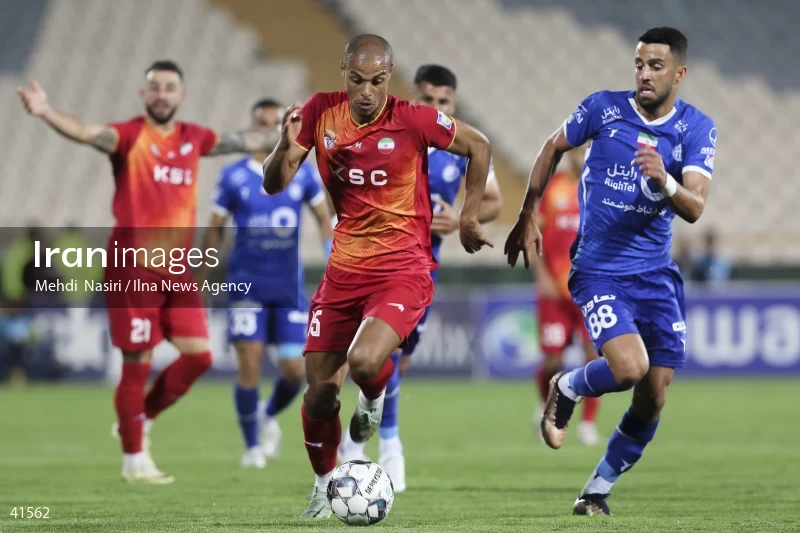 Esteghlal F.C. - Foolad F.C.