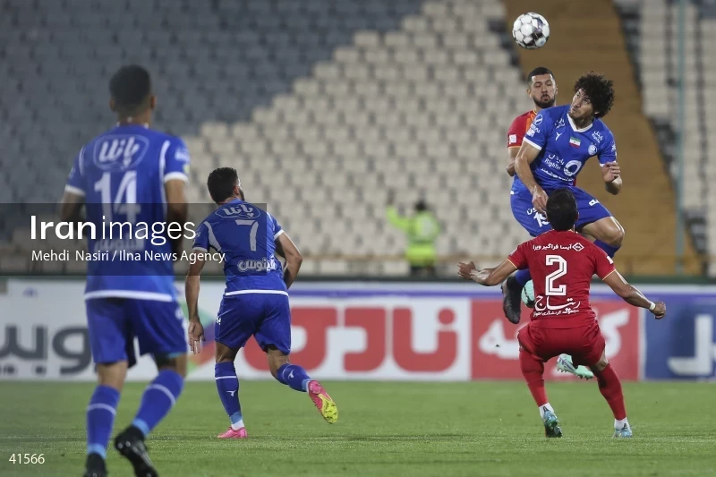 Esteghlal F.C. - Foolad F.C.