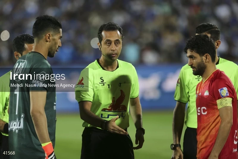Esteghlal F.C. - Foolad F.C.