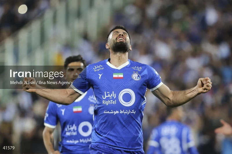 Esteghlal F.C. - Foolad F.C.