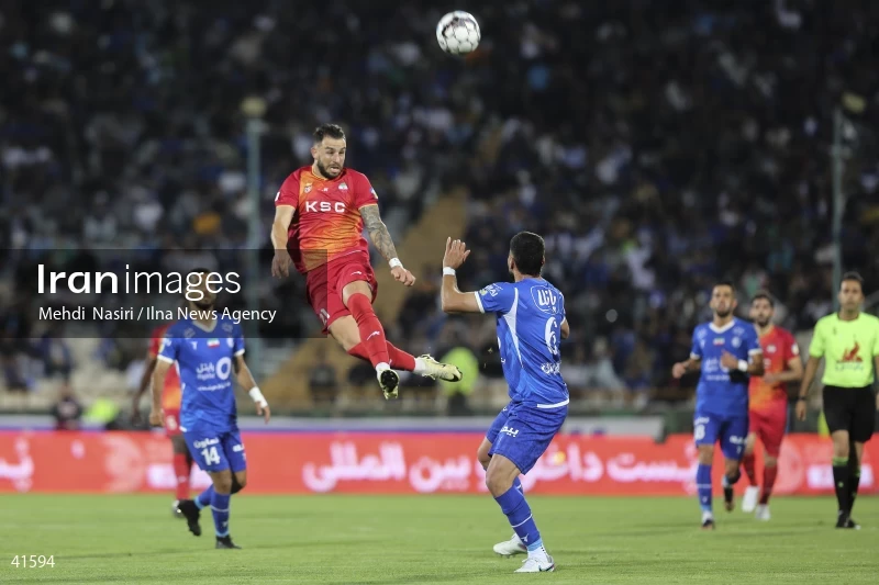 Esteghlal F.C. - Foolad F.C.