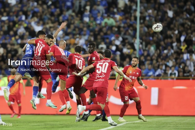 Esteghlal F.C. - Foolad F.C.