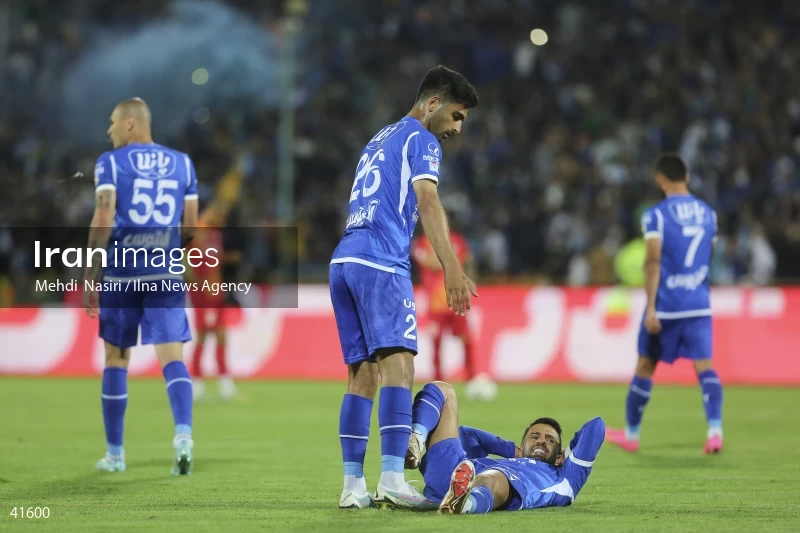 Esteghlal F.C. - Foolad F.C.