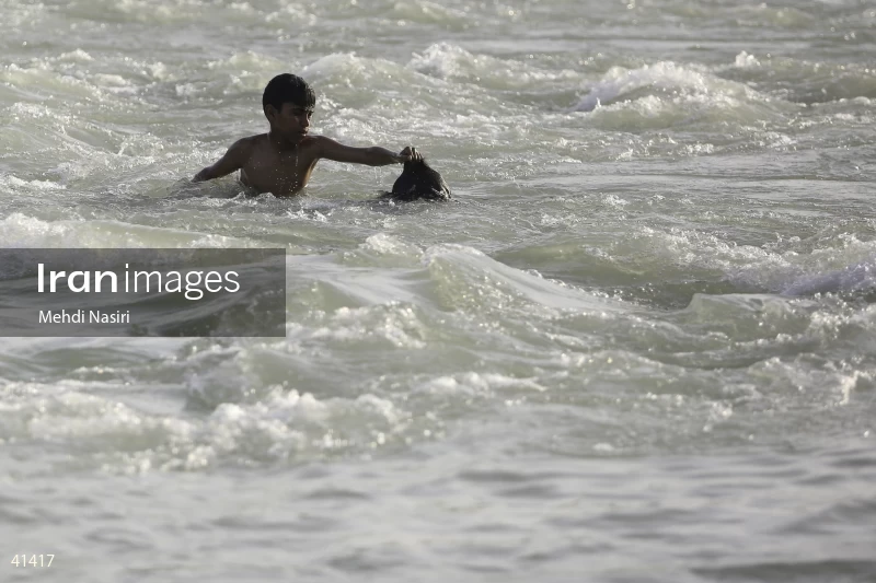 Floods in Dashtiari County
