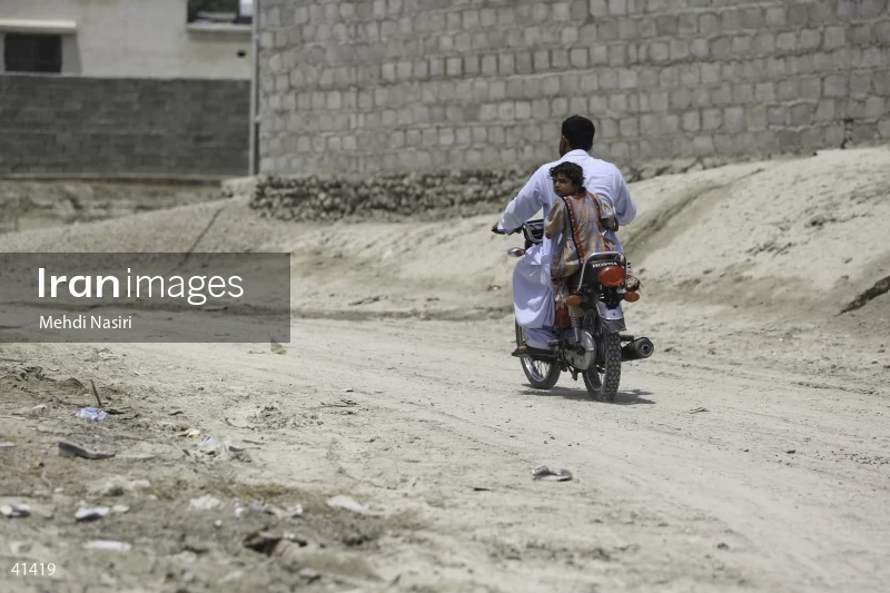 Floods in Dashtiari County