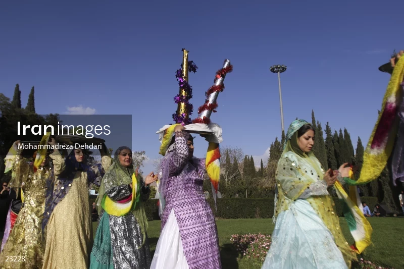The symbolic performance of the Qashqai wedding