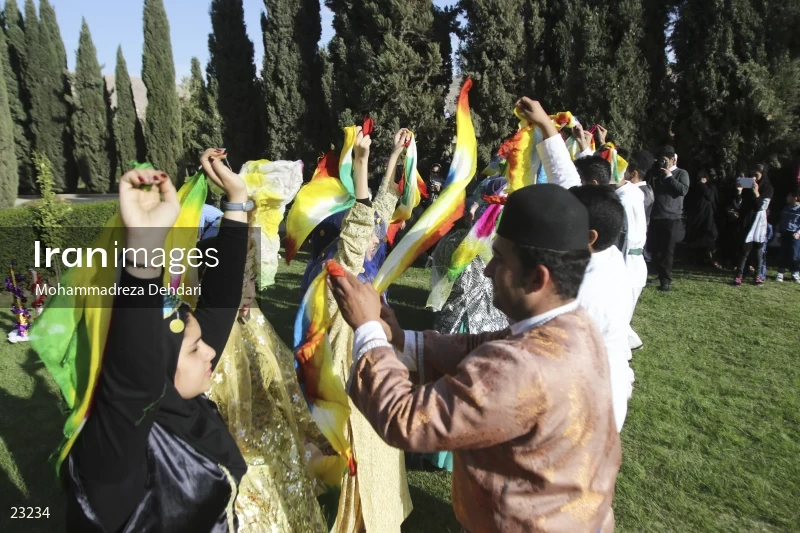 The symbolic performance of the Qashqai wedding