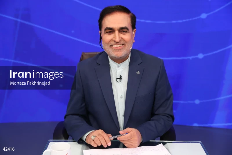 Mostafa Pourmohammadi on the Political Roundtable program on Channel Three
