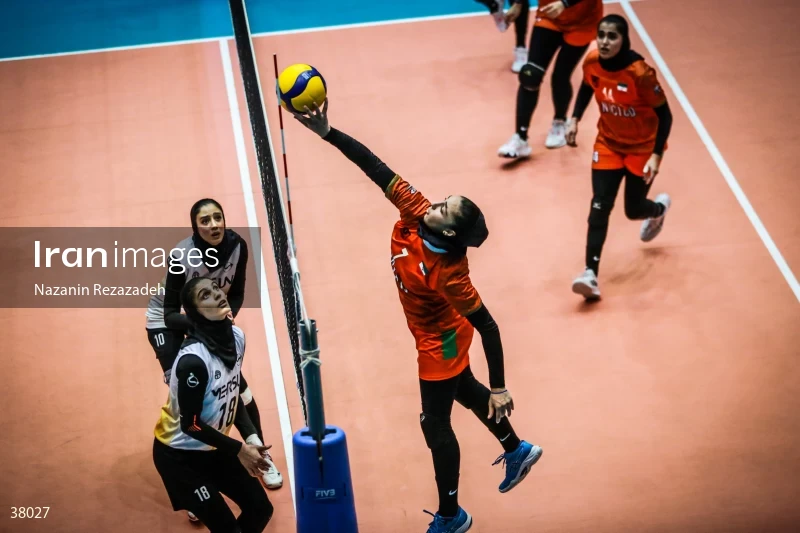 Mehrsun VS Sanat Mes Rafsanjan - Iranian women's volleyball premier league