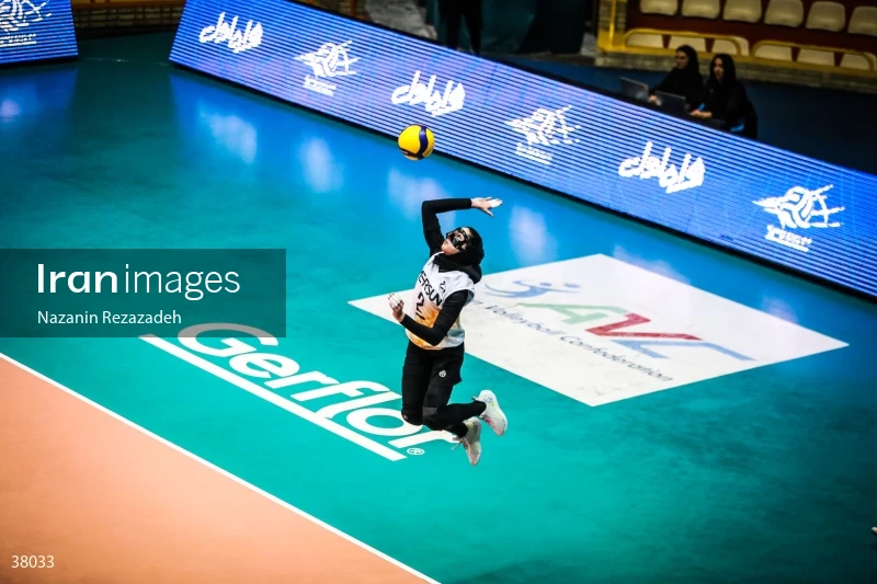 Mehrsun VS Sanat Mes Rafsanjan - Iranian women's volleyball premier league