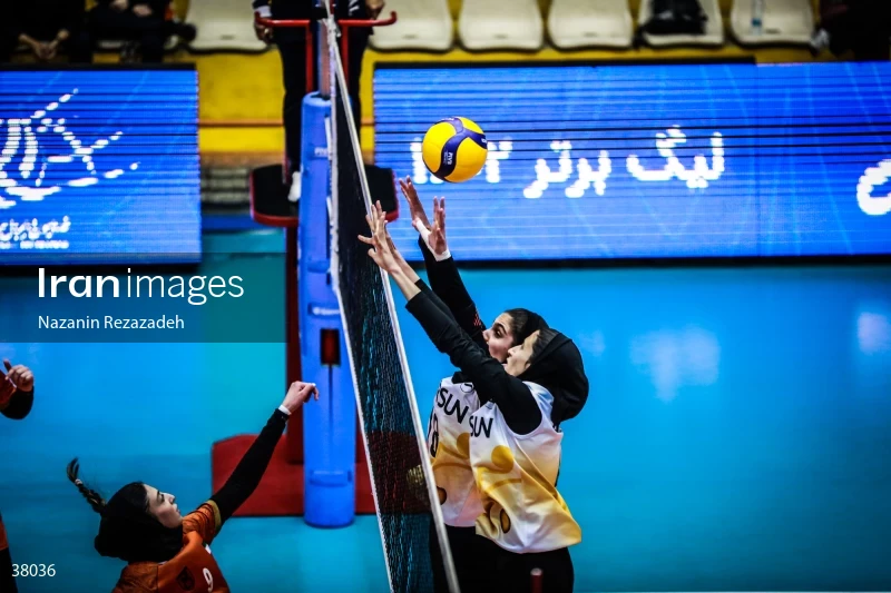 Mehrsun VS Sanat Mes Rafsanjan - Iranian women's volleyball premier league