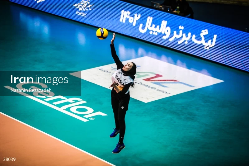 Mehrsun VS Sanat Mes Rafsanjan - Iranian women's volleyball premier league