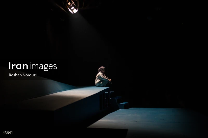 "The 4th Generation Operator" theater