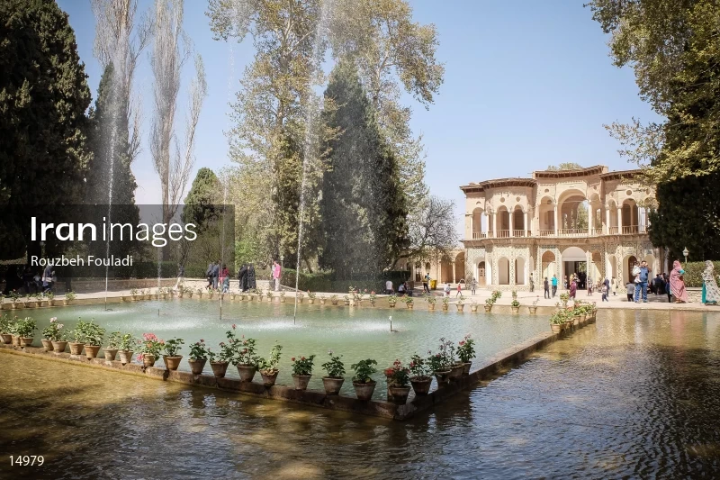 Shazdeh Garden