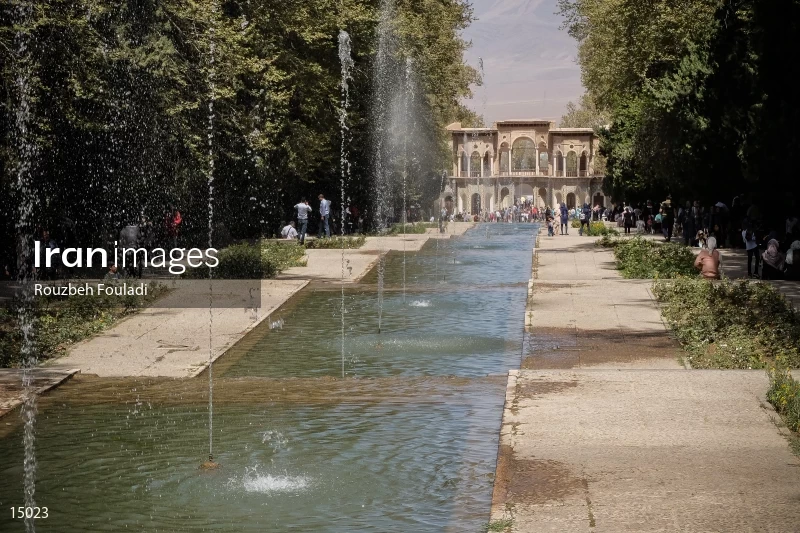 Shazdeh Garden