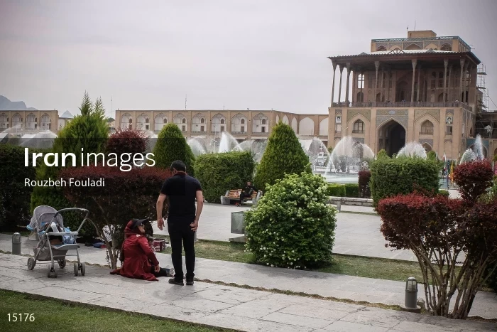 Sizdah Bedar in Isfahan