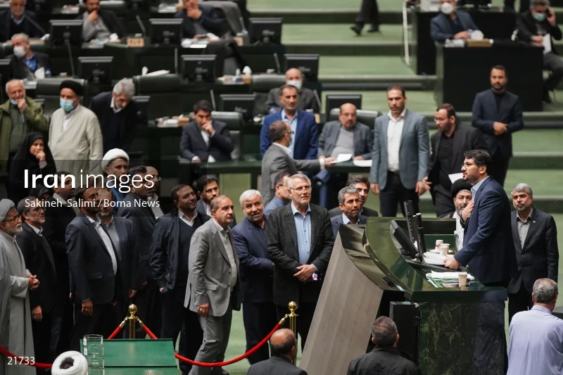Majlis gives vote of confidence to Mehrdad Bazrpash new minister of roads and urban development