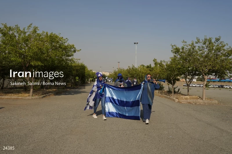 The first attendance of women in the stadium in a match of the Premier Football League of Iran