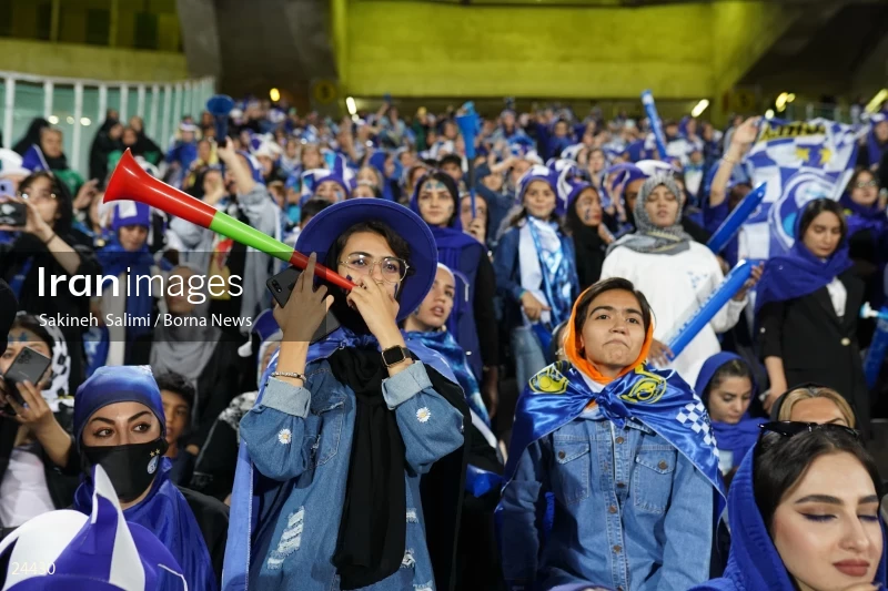 The first attendance of women in the stadium in a match of the Premier Football League of Iran