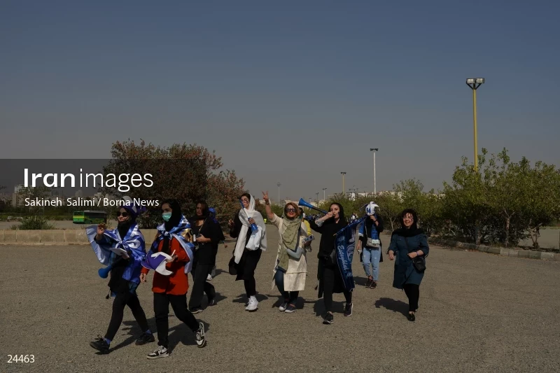 The first attendance of women in the stadium in a match of the Premier Football League of Iran