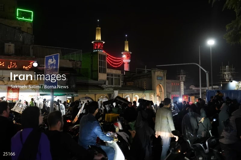 Qadr Night in Imamzadeh Saleh Tajrish (21th day of Ramadan)