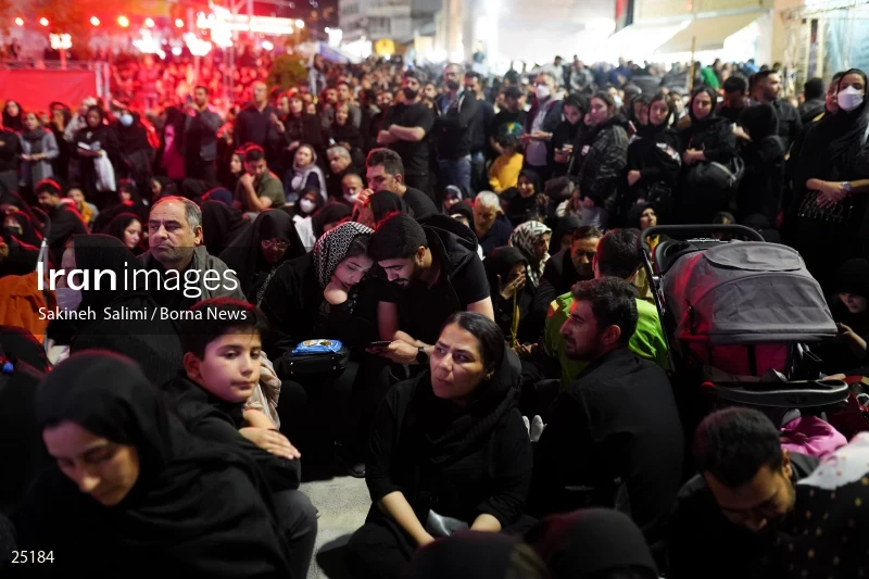 Qadr Night in Imamzadeh Saleh Tajrish (21th day of Ramadan)
