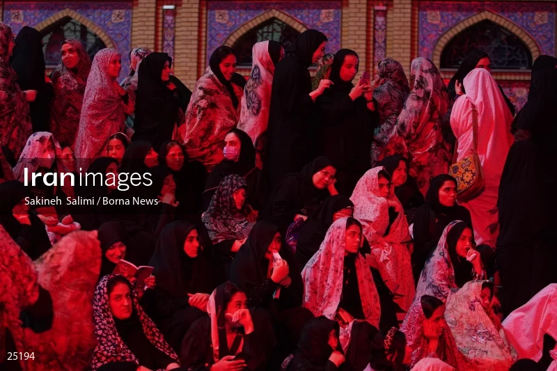 Qadr Night in Imamzadeh Saleh Tajrish (21th day of Ramadan)