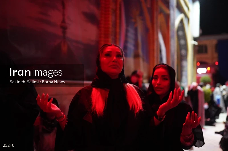 Qadr Night in Imamzadeh Saleh Tajrish (21th day of Ramadan)