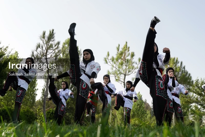 Women athletes of Ancient Iranian martial arts (Parthowa)