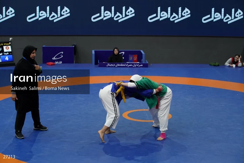 The national championship and selection of the Iranian female Alysh wrestling national team