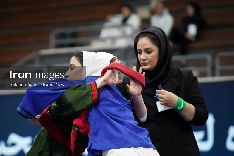 The national championship and selection of the Iranian female Alysh wrestling national team