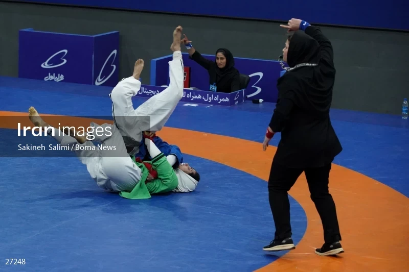 The national championship and selection of the Iranian female Alysh wrestling national team