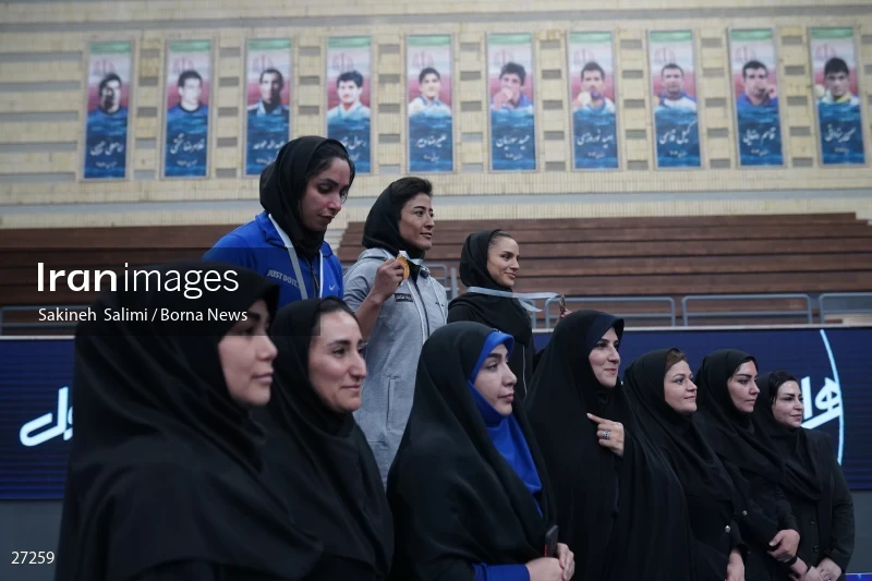 The national championship and selection of the Iranian female Alysh wrestling national team