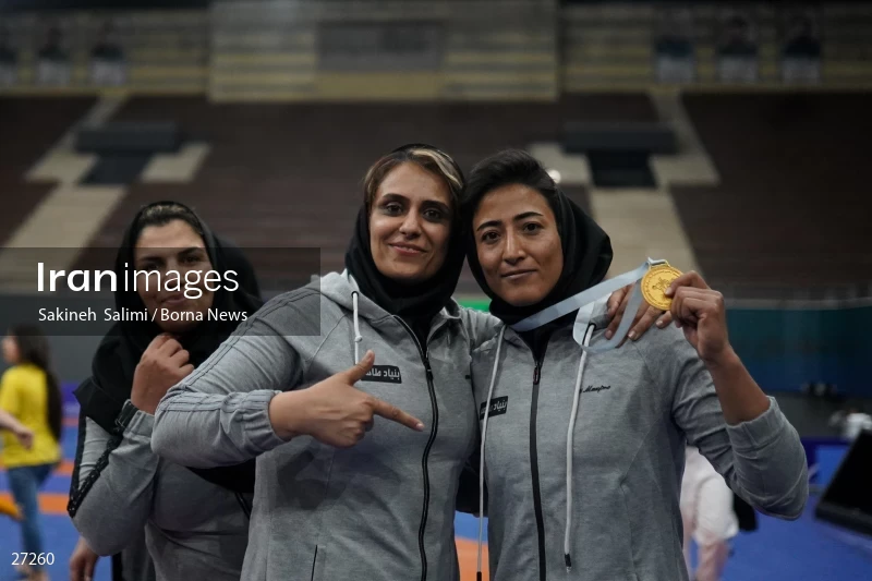 The national championship and selection of the Iranian female Alysh wrestling national team