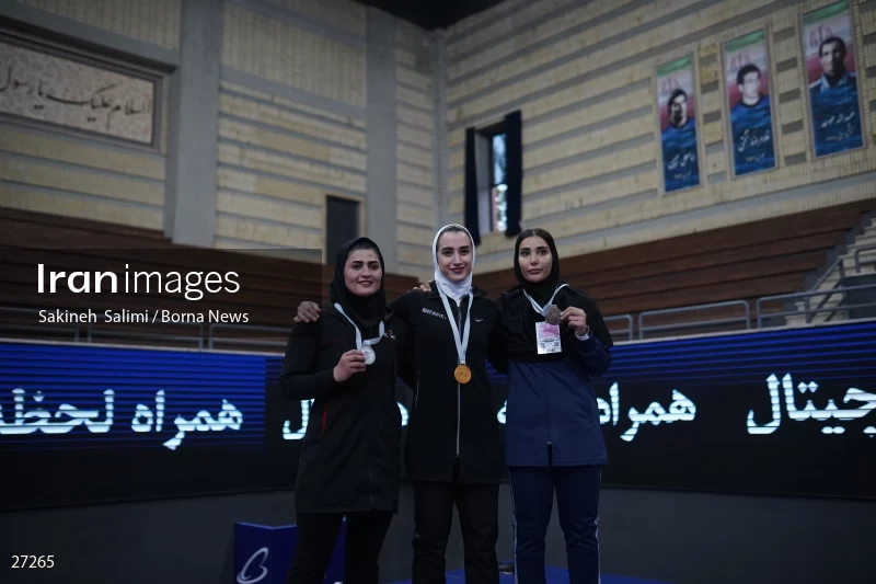 The national championship and selection of the Iranian female Alysh wrestling national team