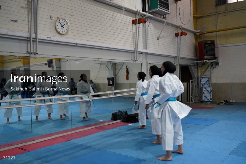 The girls' national karate team selection competition