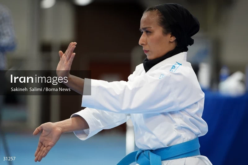 The girls' national karate team selection competition
