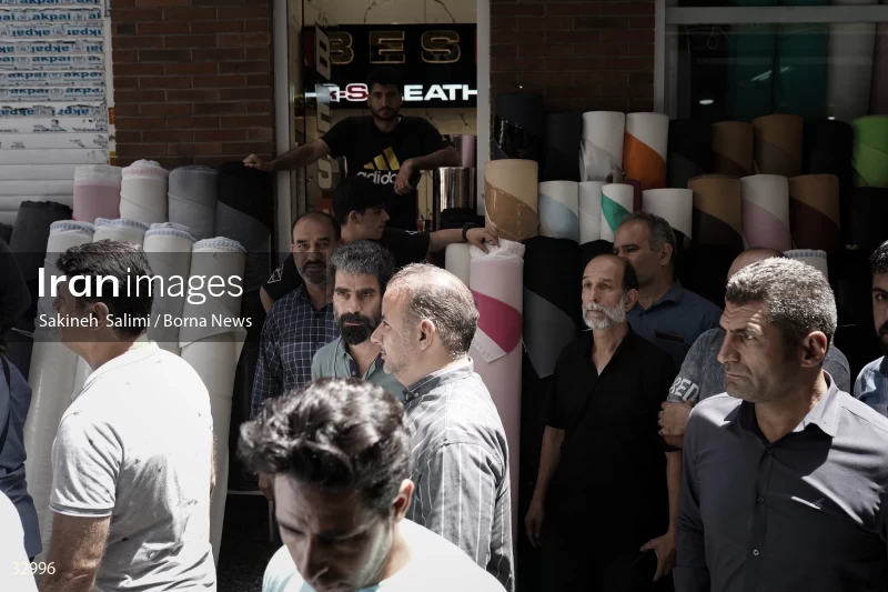 First vice president visits Pachenar Bazaar in Tehran