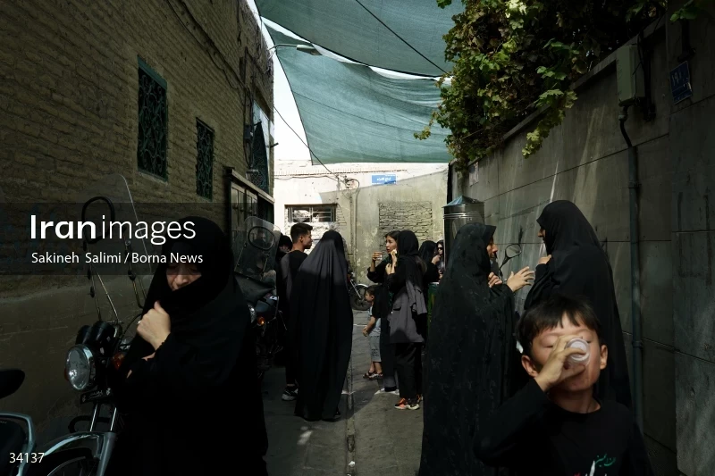 Mourning at Hosseinieh Sadat Akhavi in Tehran