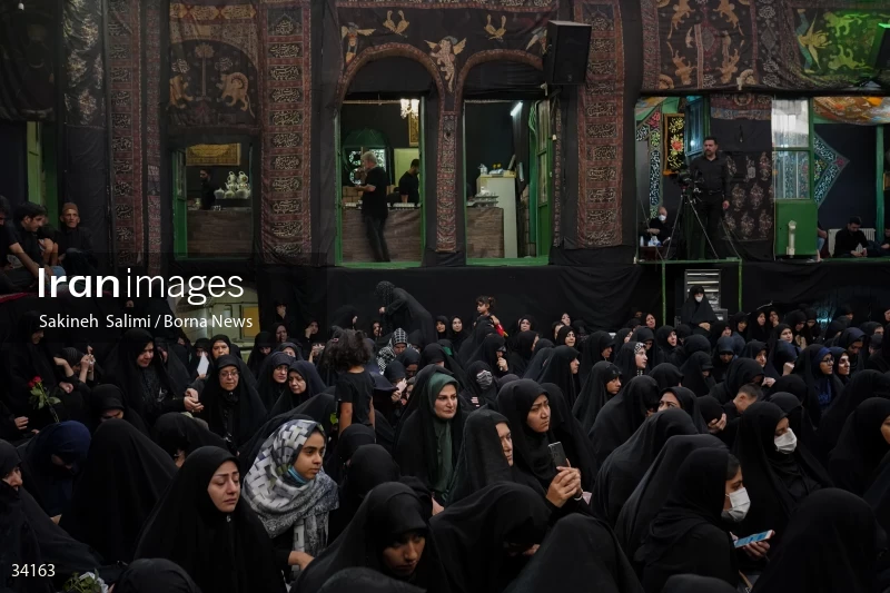 Mourning at Hosseinieh Sadat Akhavi in Tehran